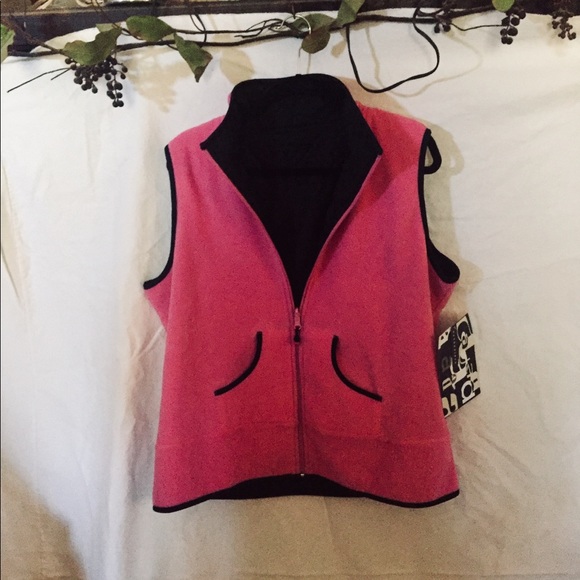 💃Host Pick💃NWT Reversible pink/black full zipper Activology. - Picture 1 of 7
